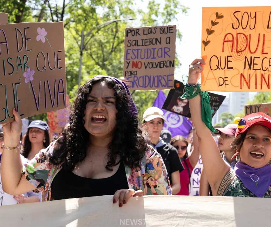 Mexico’s First Female President Harassed: Wake-Up Call on Women’s Safety (photo 3)