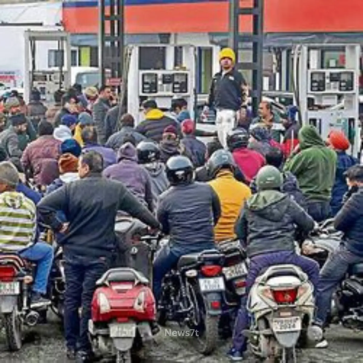 Fuel Shortage Rumors in Uttar Pradesh