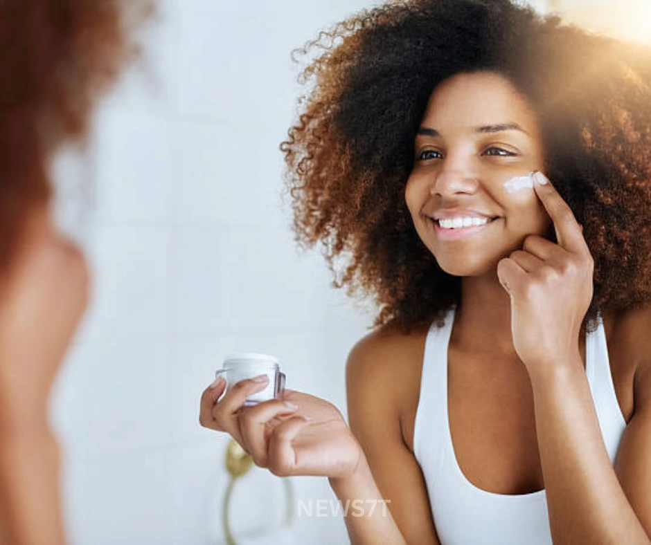 Simple Everyday Skincare Routine for a Healthy & Natural Glow (photo 4)