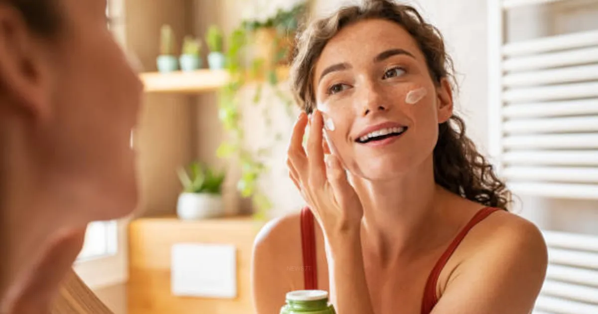 Daily Skincare Routine That Actually Works: Dermatologist Secrets for Glowing Skin (photo 2)