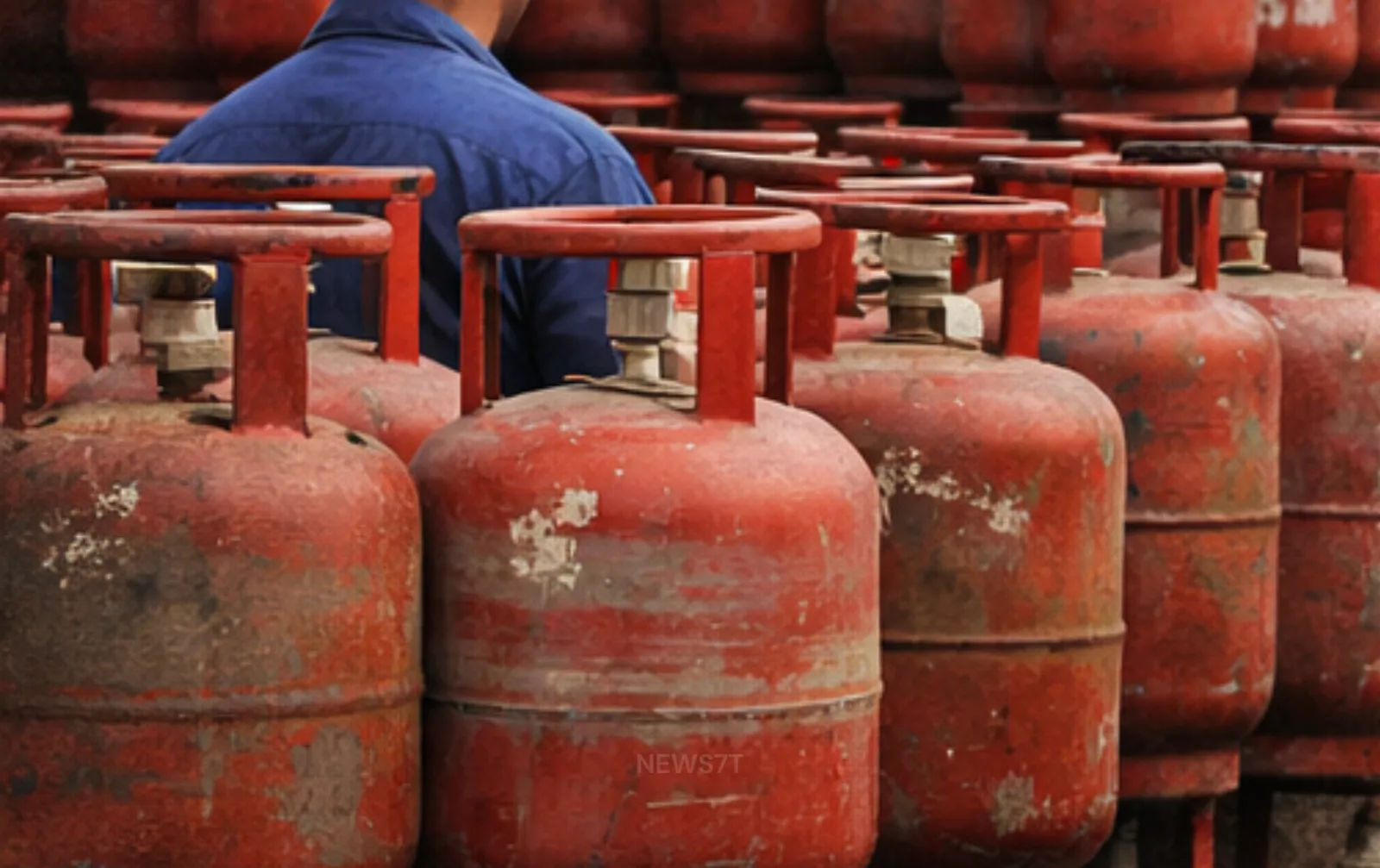 LPG Crisis in India: How 42,000 Tons of Emergency Gas Are Tackling the Shortage (photo 4)