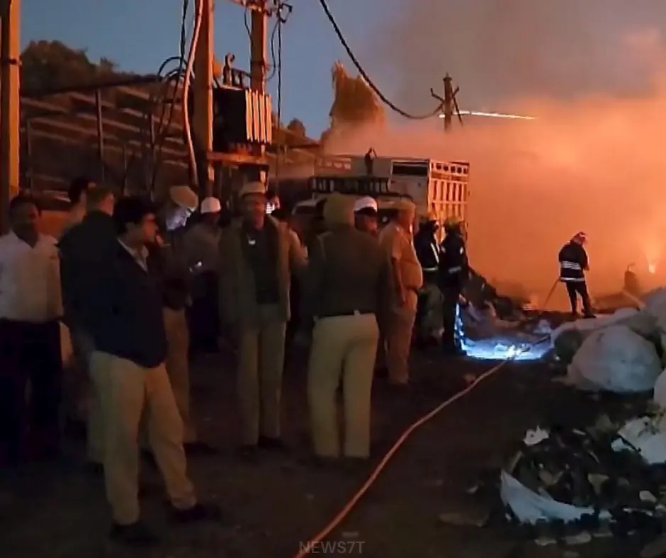 Rithala Metro Fire: Deadly Blaze Sparks Delhi Reform (photo 2)